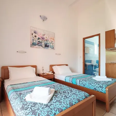 Corfu Village Studios *