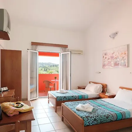 호텔 Corfu Village Studios