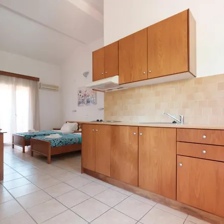 Corfu Village Studios *